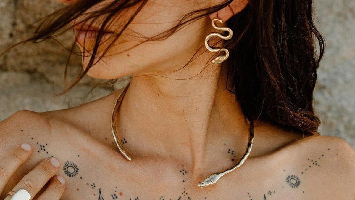 The History and Evolution of Serpent Jewelry: From Ancient Symbol to Modern Heirloom - Dea Dia