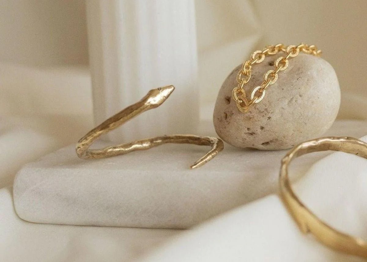 The Meaning Behind Serpent Jewelry: Transformation, Power, and Rebirth - Dea Dia