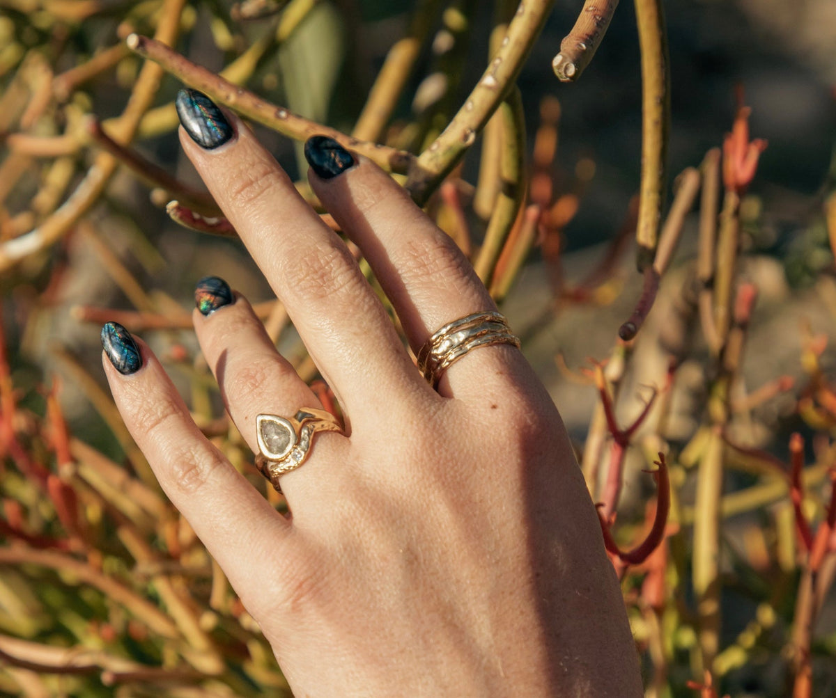 Ceremony Rings - Dea Dia