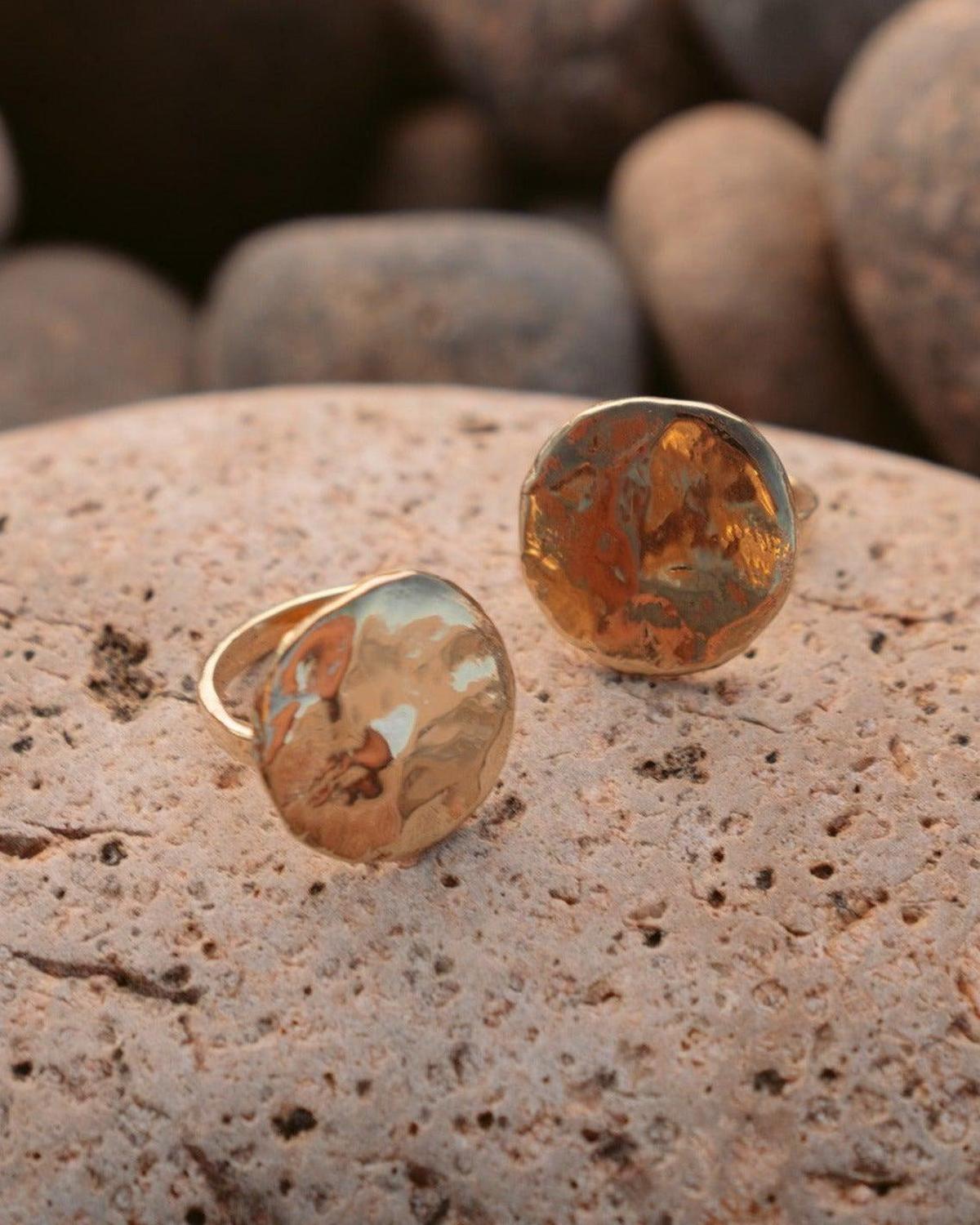 14k Solid Gold Lunar Moon Ring - Dea Dia