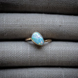 14k Solid Gold Offset Opal Ring Size 6.25 - 6.5 - Dea Dia