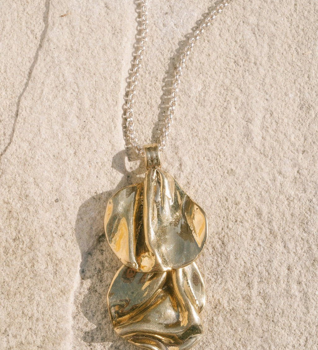 Aeloian Folded Double Pendant Necklace - Gold or Silver - Dea Dia