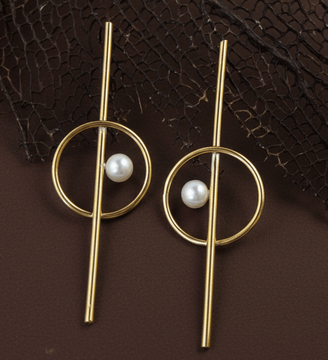 Balance Earrings - Pearl & Gold Geometric Earrings - Dea Dia