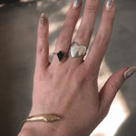 Black Spinel Kite Silver Ring - Dea Dia