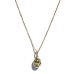 Chartreuse Green Australian Sapphire Forma Charm - Dea Dia