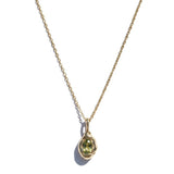 Chartreuse Green Australian Sapphire Forma Charm - Dea Dia