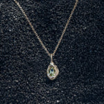 Chartreuse Green Australian Sapphire Forma Charm - Dea Dia