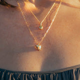 Chartreuse Green Australian Sapphire Forma Charm - Dea Dia