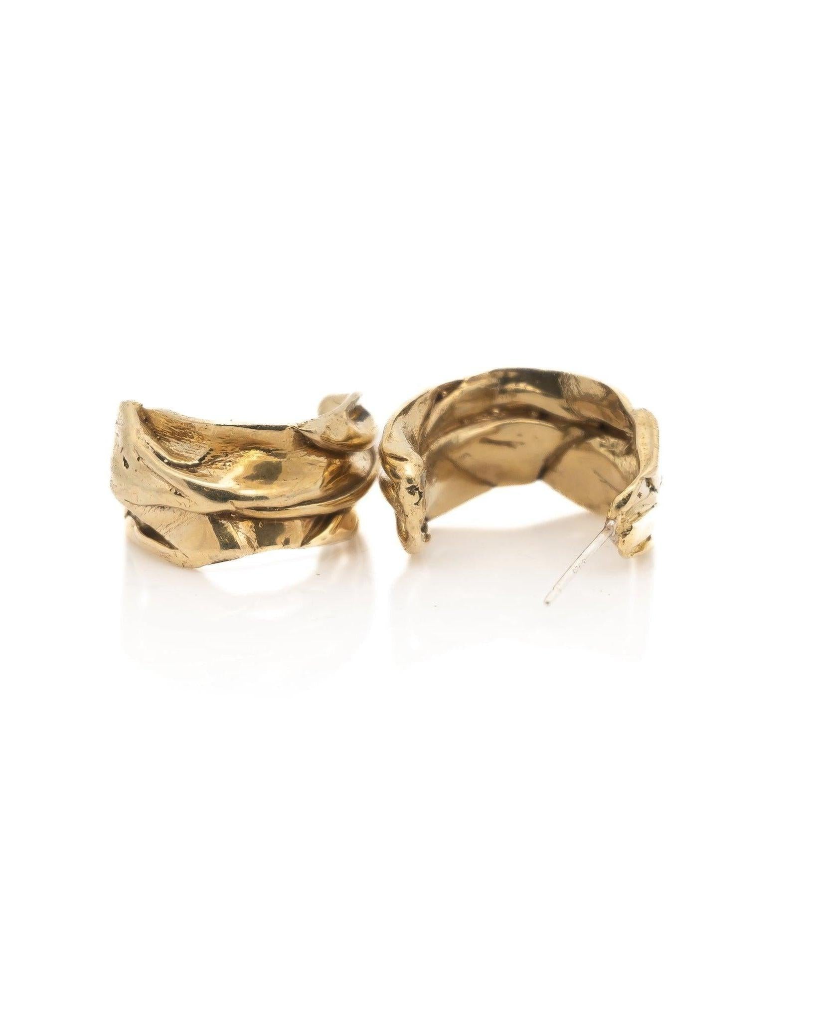 Eureka Chunky Gold Hoop Earrings - Dea Dia