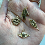 Gold Hand Talisman Necklace - Gold Plated - Dea Dia