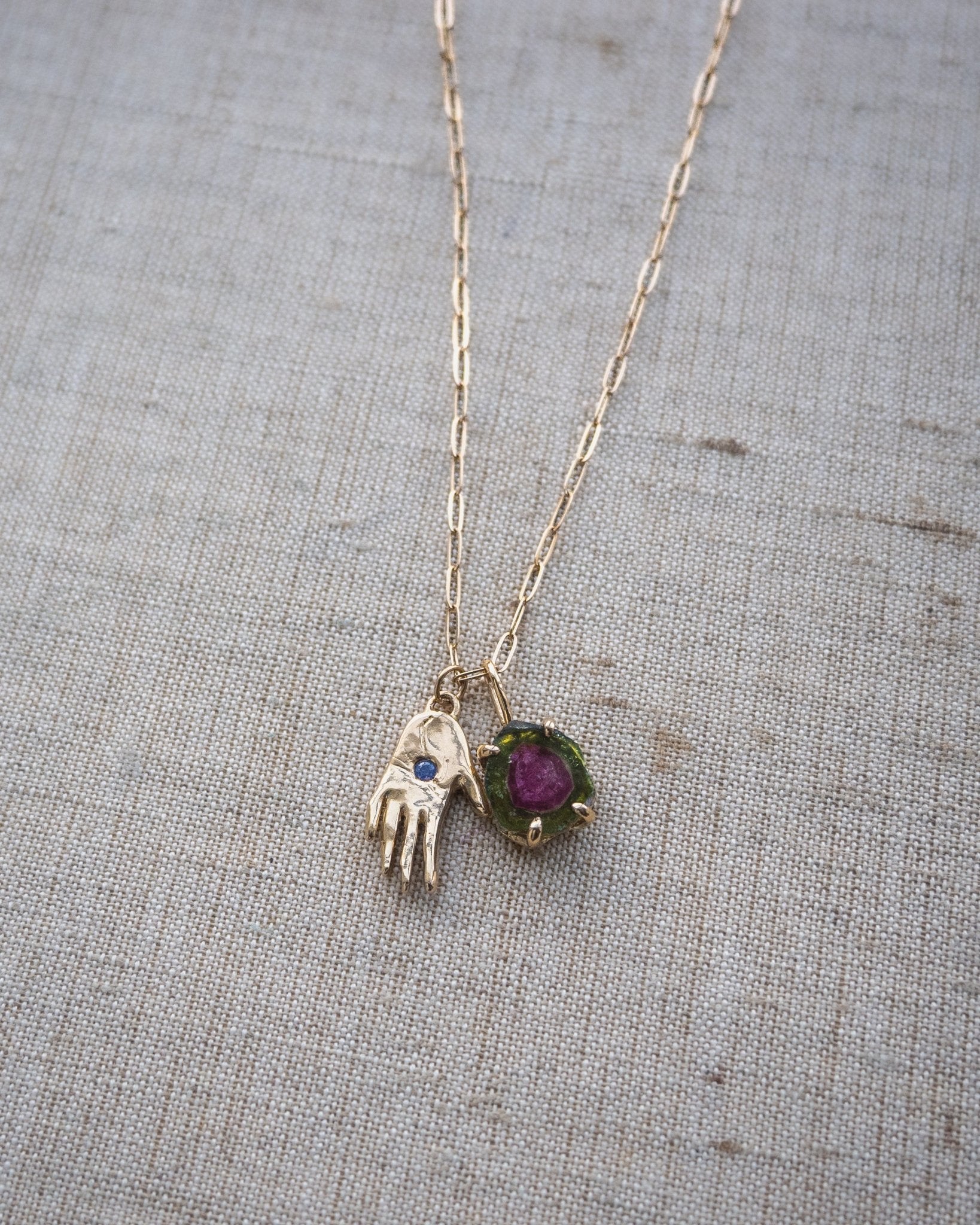 Hand Talisman Charm, Purple Opalescent Sapphire in Solid 14k Gold - Dea Dia