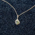 Lemon Yellow Mali Garnet Forma Charm - Dea Dia