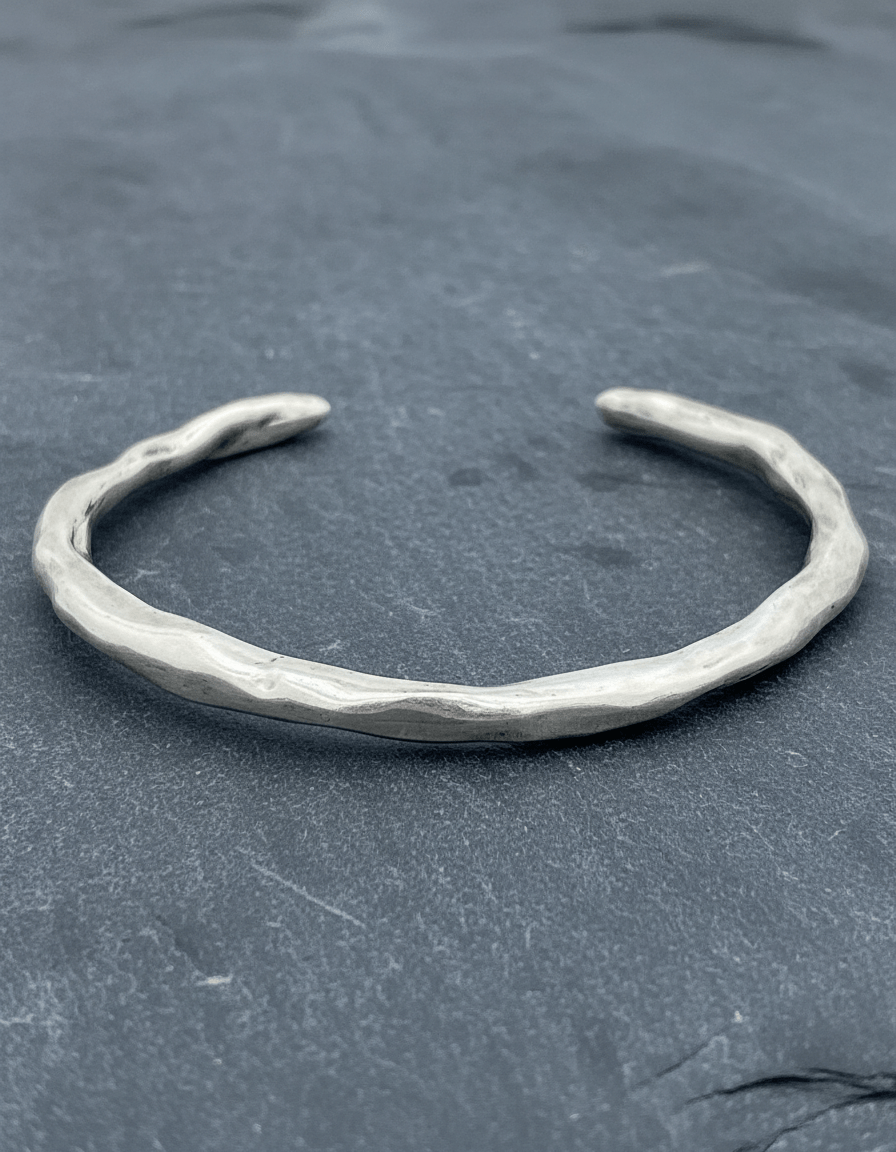 Luna Silver Cuff Bracelet - Dea Dia