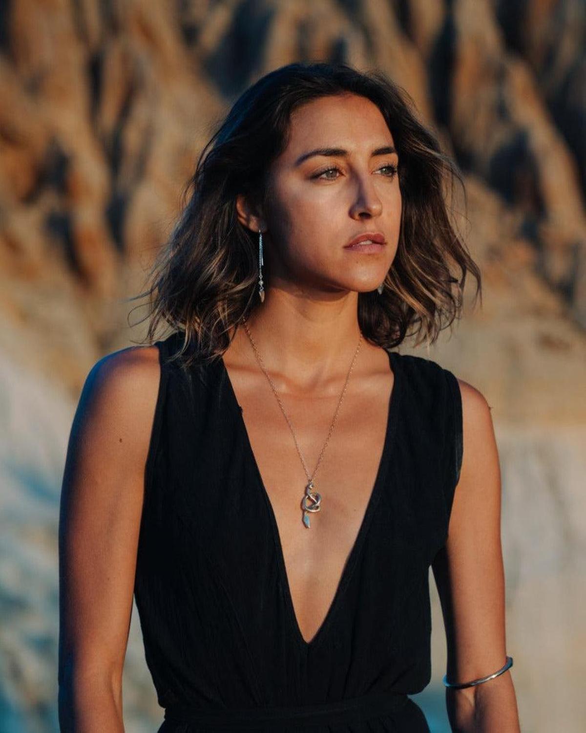 Nyoka Silver Knotted Snake Necklace - Dea Dia