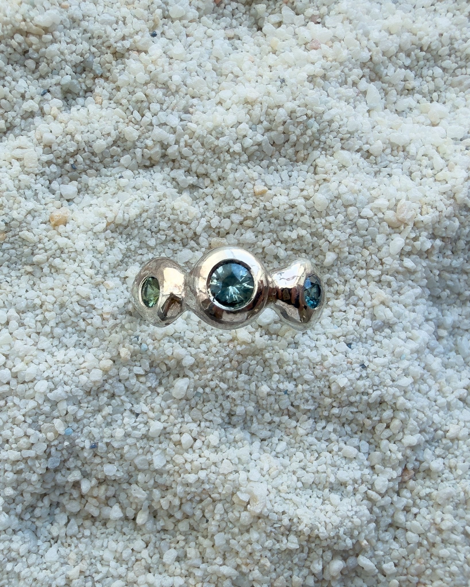 Pebble Ring, Sapphire & Mali Garnet in Recycled Silver - Dea Dia