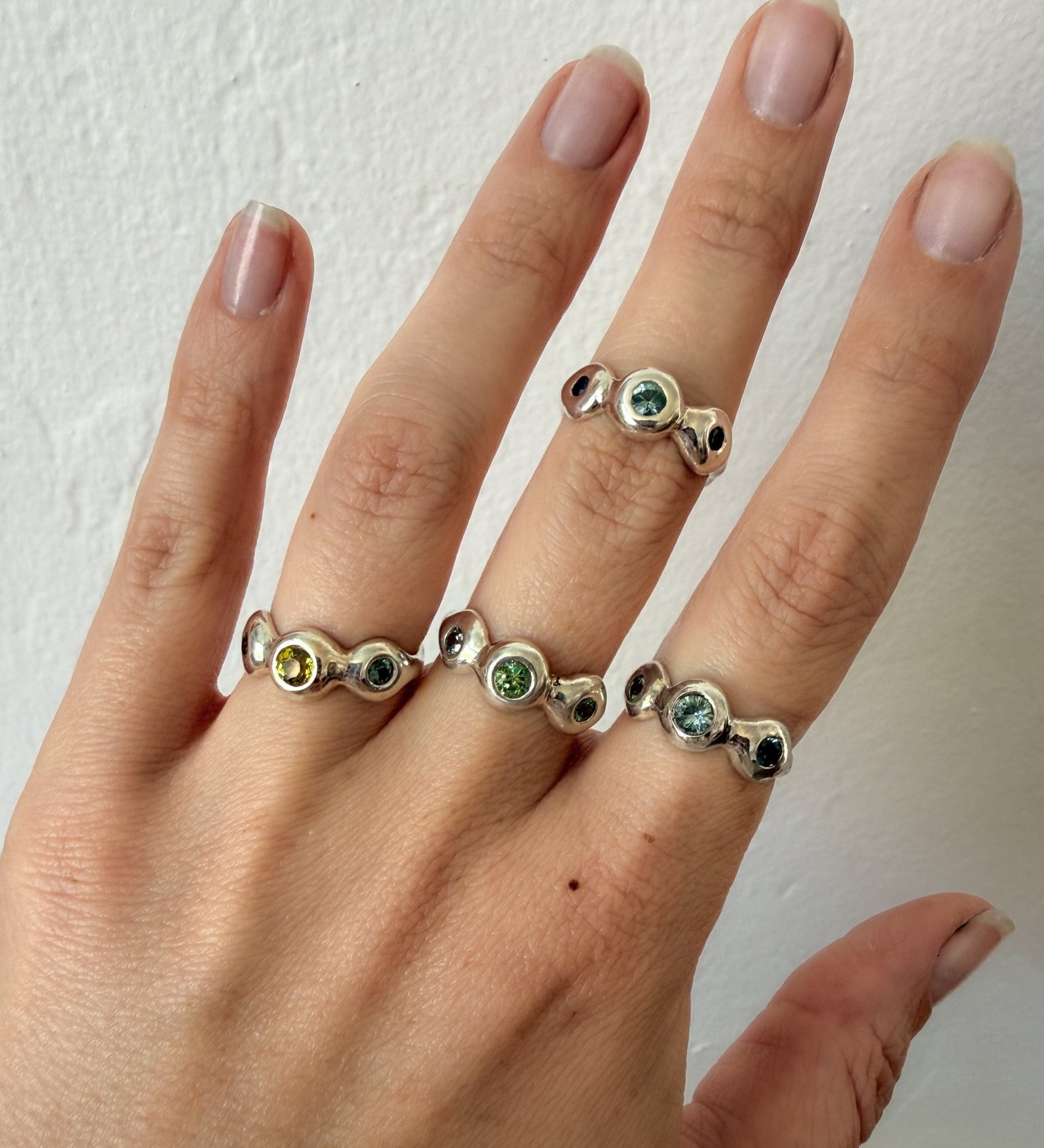 Pebble Ring, Sapphire & Mali Garnet in Recycled Silver - Dea Dia