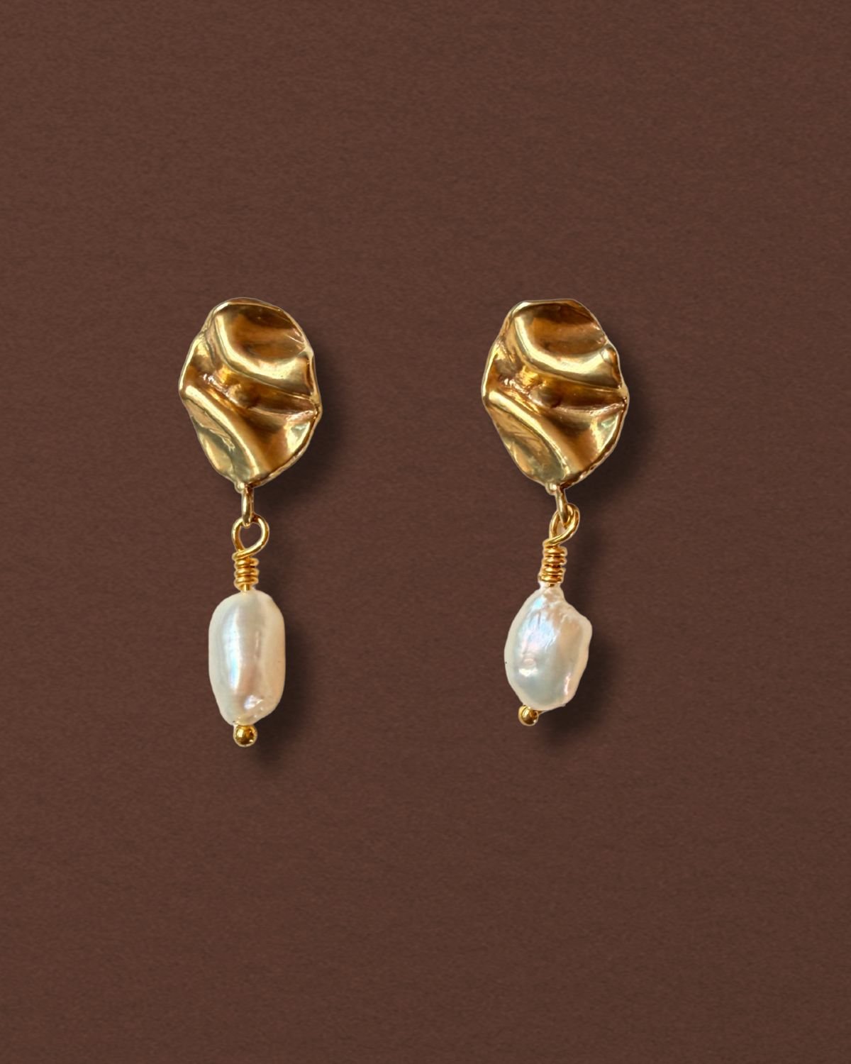Perdido Pearl Stud Earrings - Dea Dia