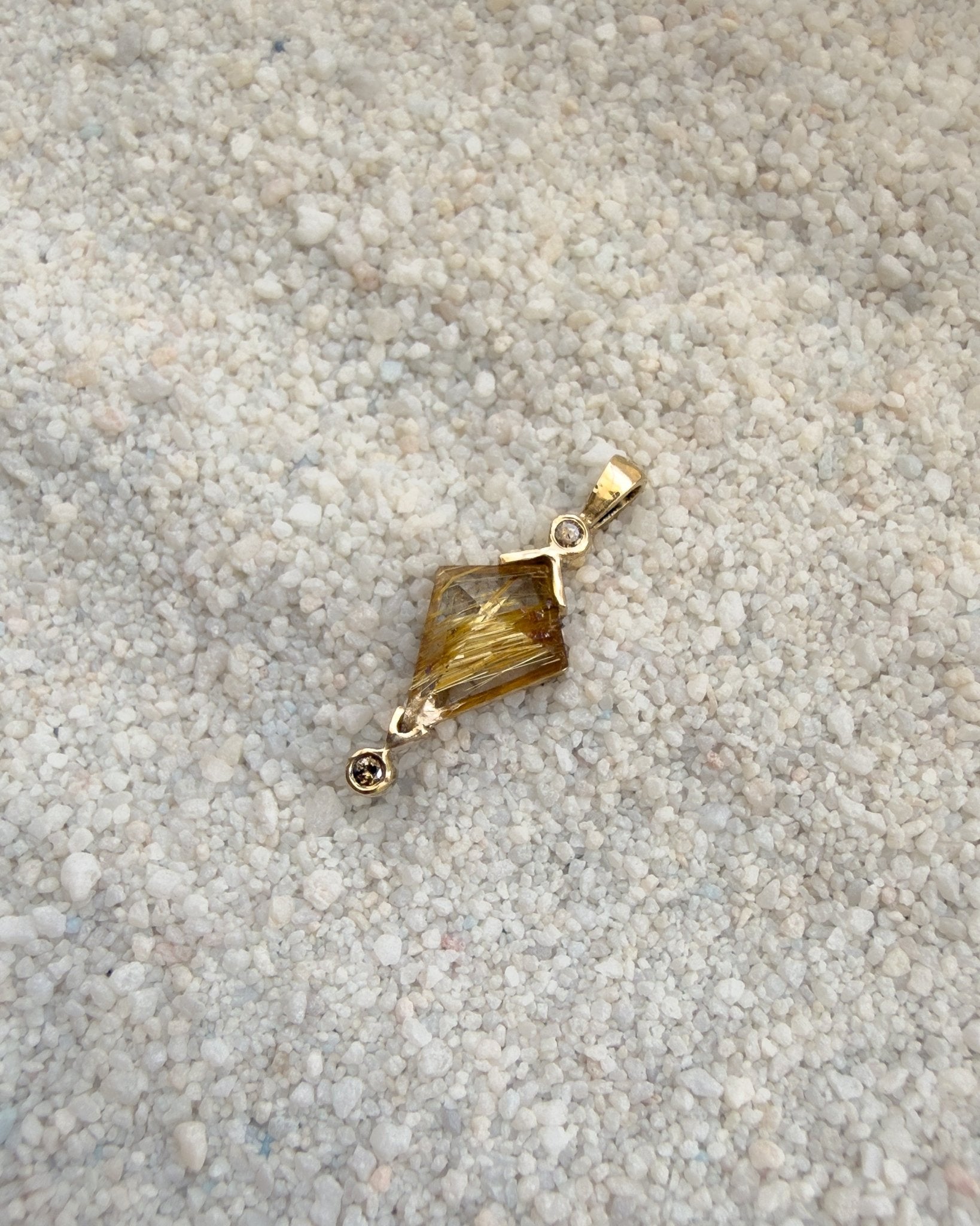 Rutilated Quartz Kite Charm, Champagne Diamond in Solid 14k Gold - Dea Dia