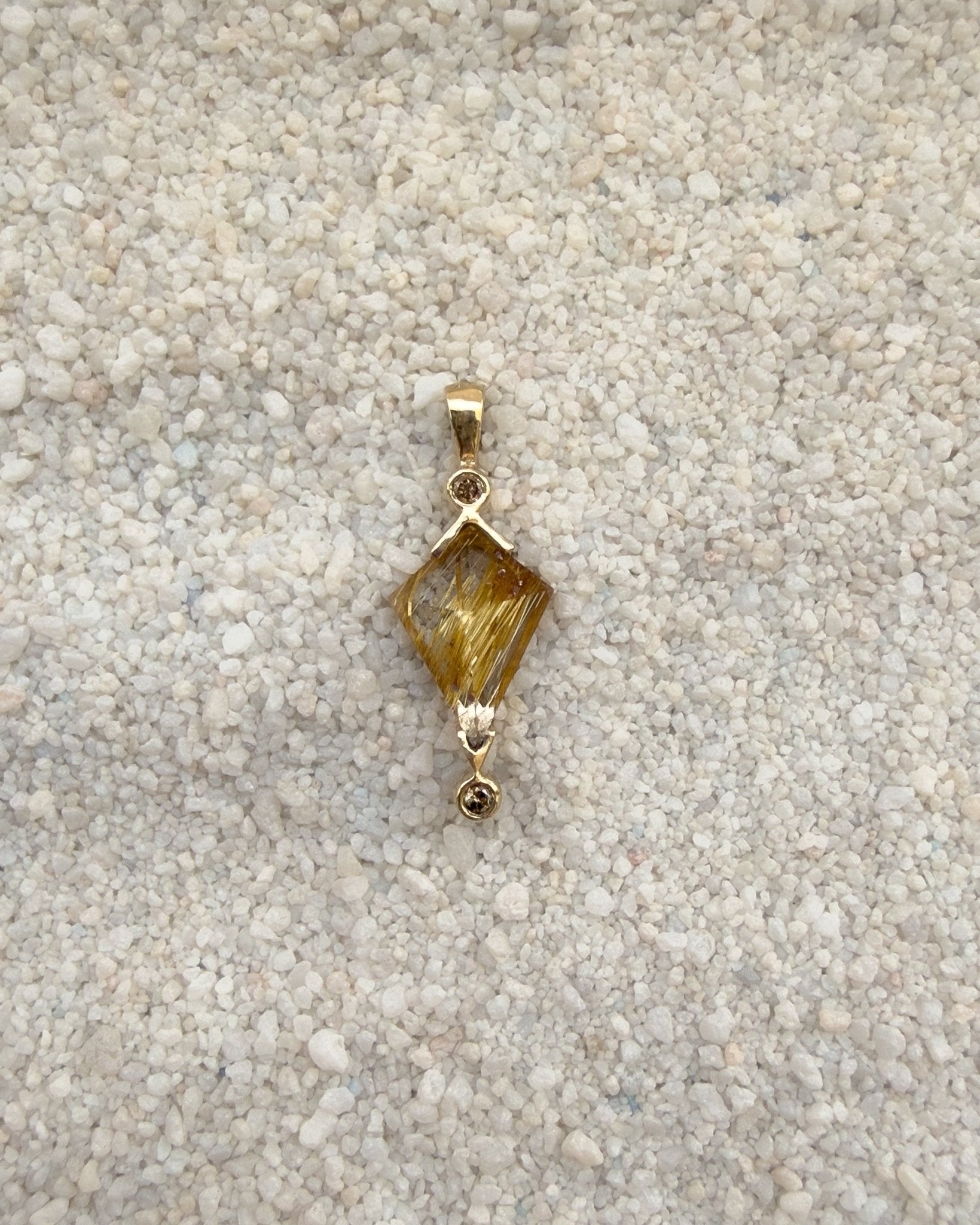 Rutilated Quartz Kite Charm, Champagne Diamond in Solid 14k Gold - Dea Dia