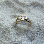 Salt & Pepper Diamond Three Stone Engagement Ring in Solid 14k Gold - Dea Dia