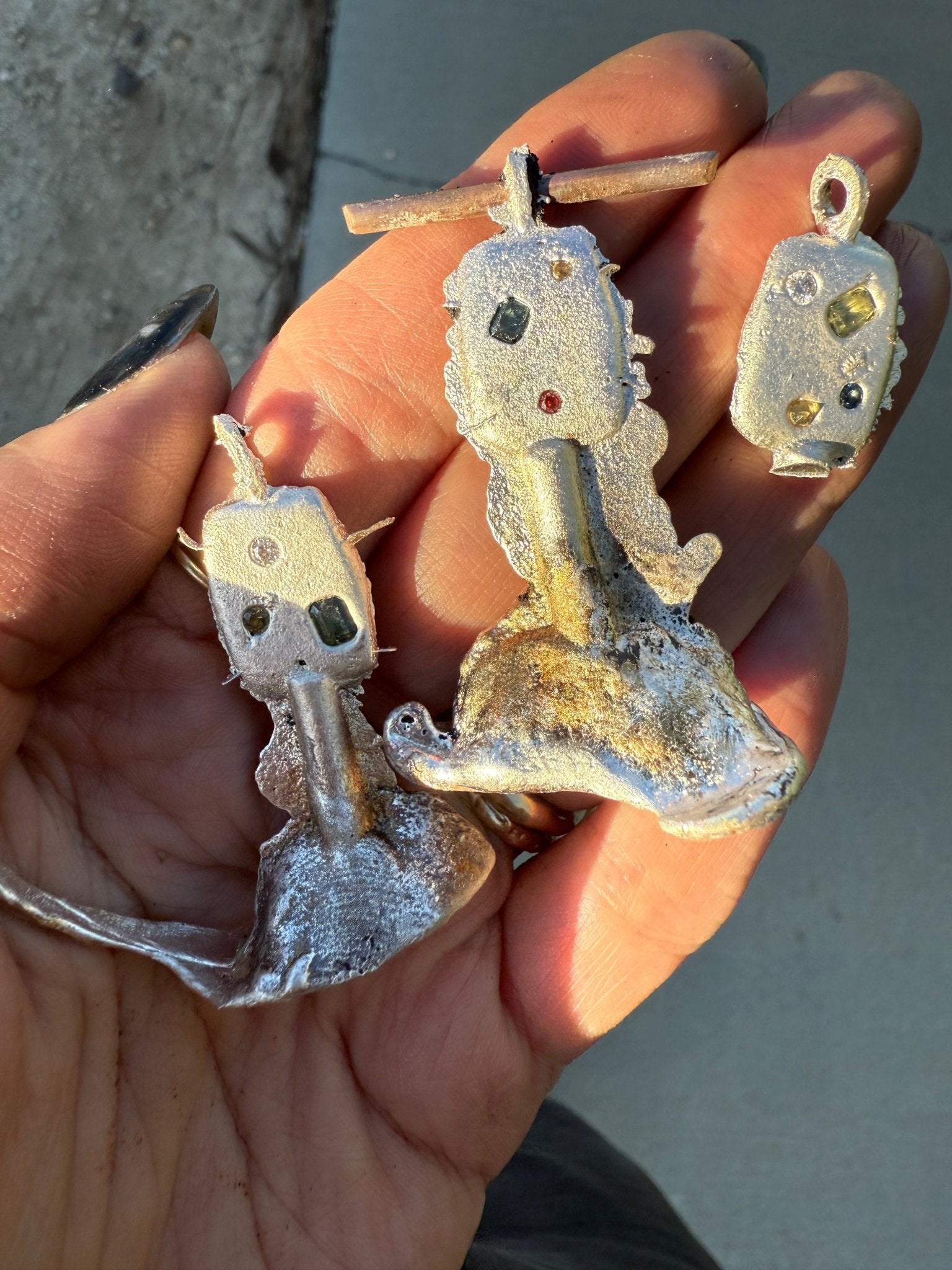 Sand Casting Jewelry Workshop: Create a Ring or Pendant - Dea Dia