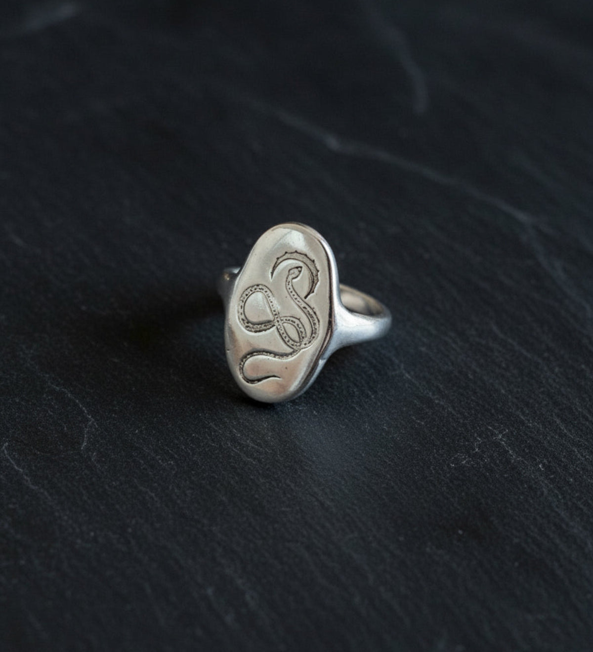 Serpent Rising Ring - Dea Dia