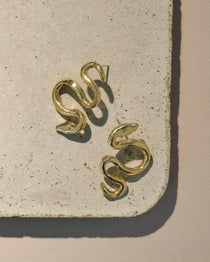 Serpent's Kiss Earrings - Dea Dia