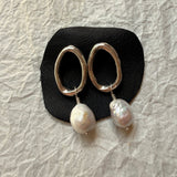Silver Organic Open Circle Pearl Stud Earrings - Dea Dia