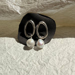 Silver Organic Open Circle Pearl Stud Earrings - Dea Dia