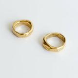 Solid Gold Big Butte Ring - Organic Faceted Wedding band - Dea Dia