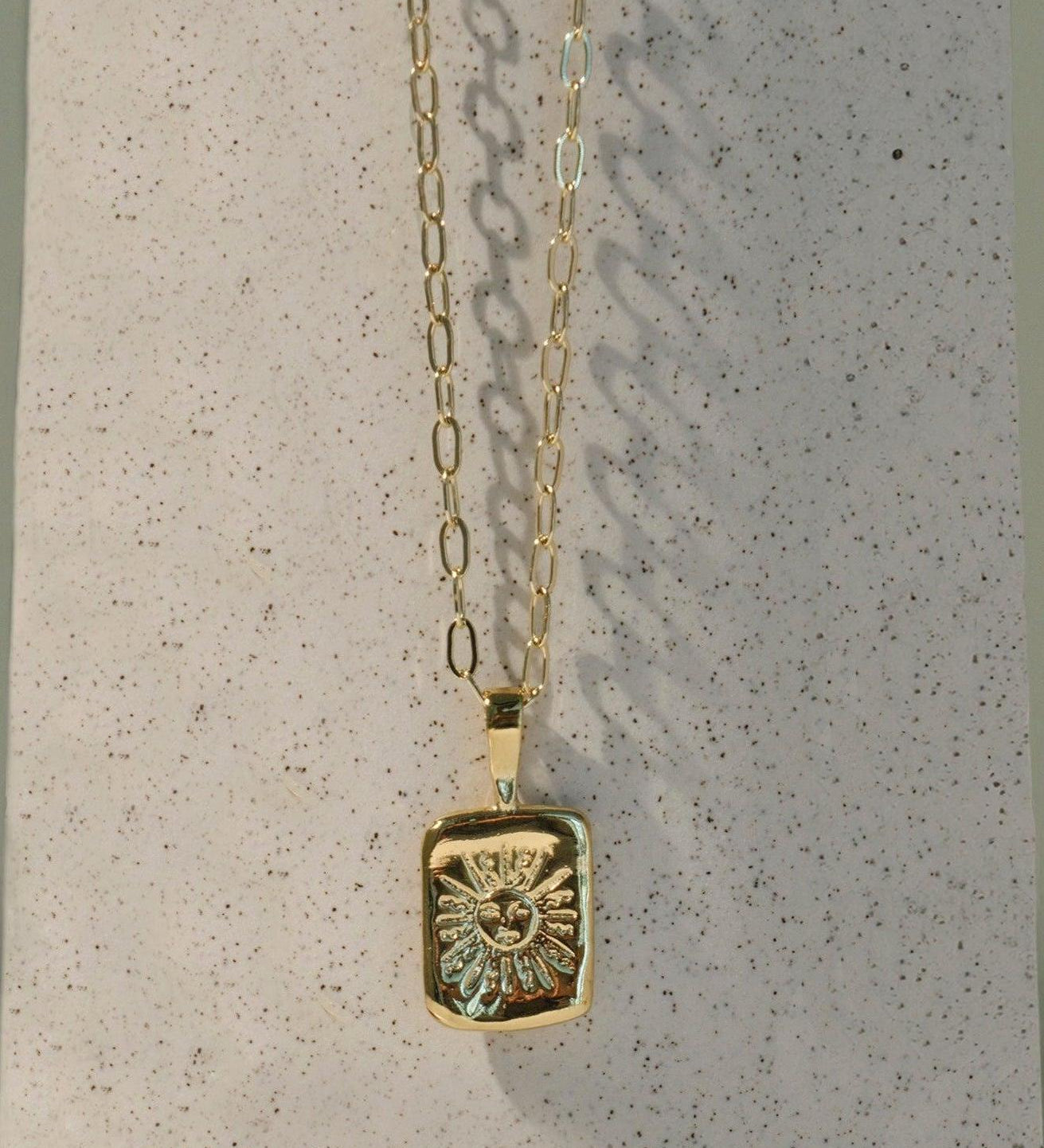 Sun Tarot Card Pendant Necklace - Dea Dia
