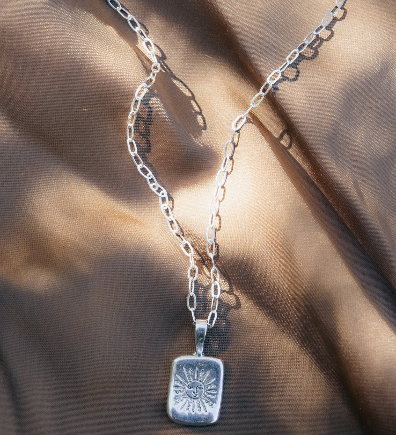 Sun Tarot Card Pendant Necklace - Dea Dia