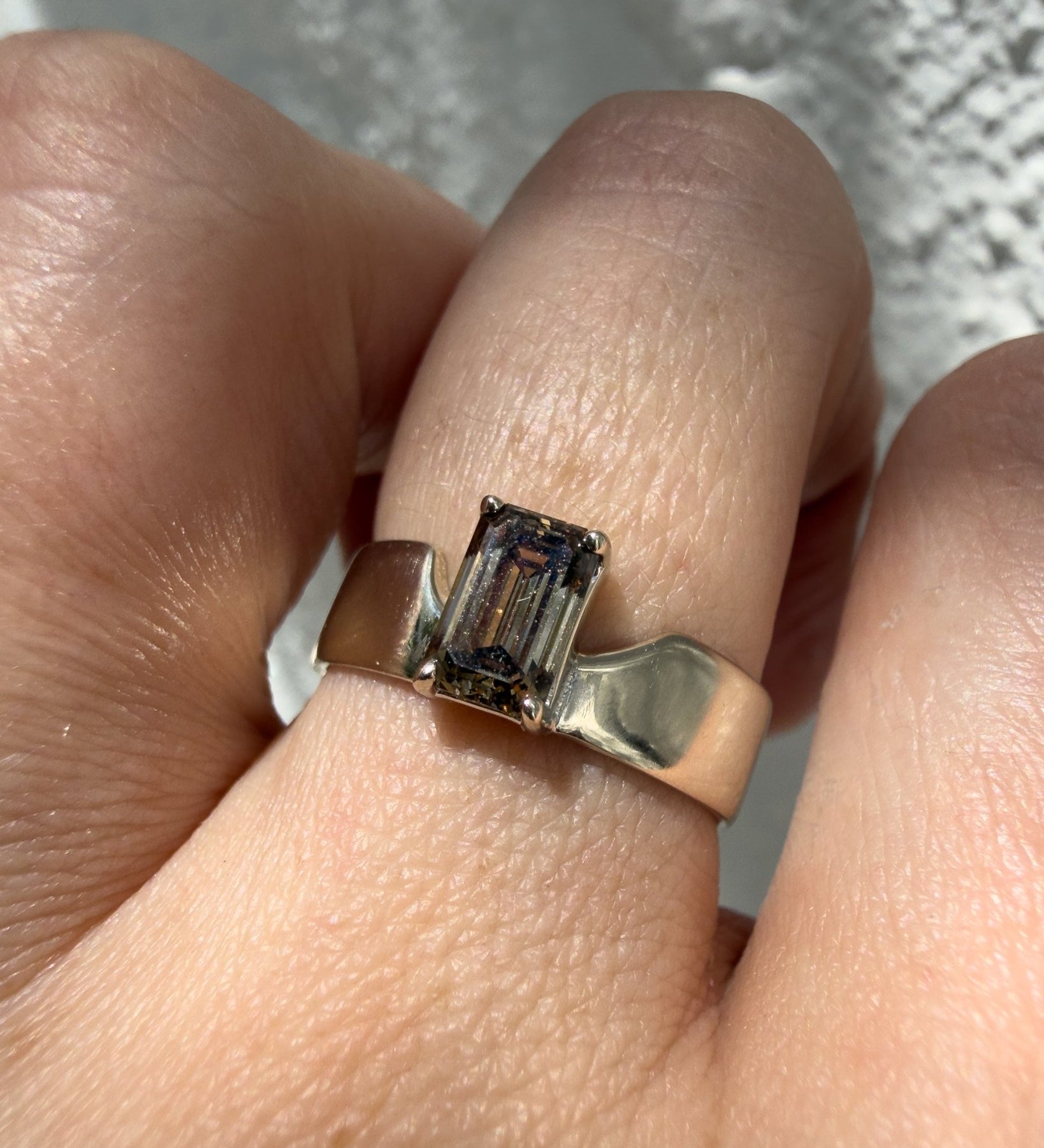 Swoopy Cigar Band, Lab Grown Champagne Diamond in Solid 14k White Gold - Dea Dia