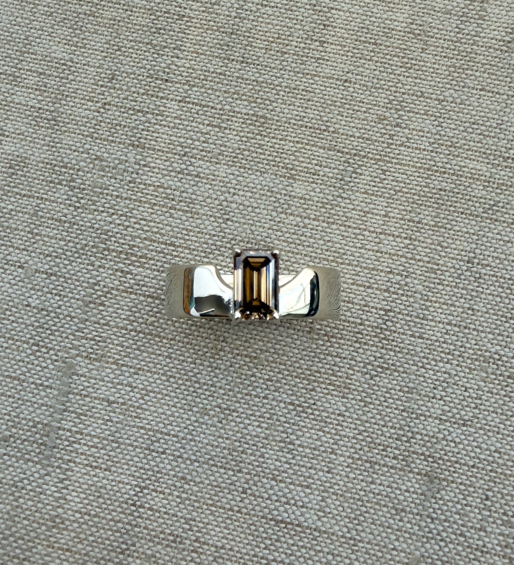 Swoopy Cigar Band, Lab Grown Champagne Diamond in Solid 14k White Gold - Dea Dia