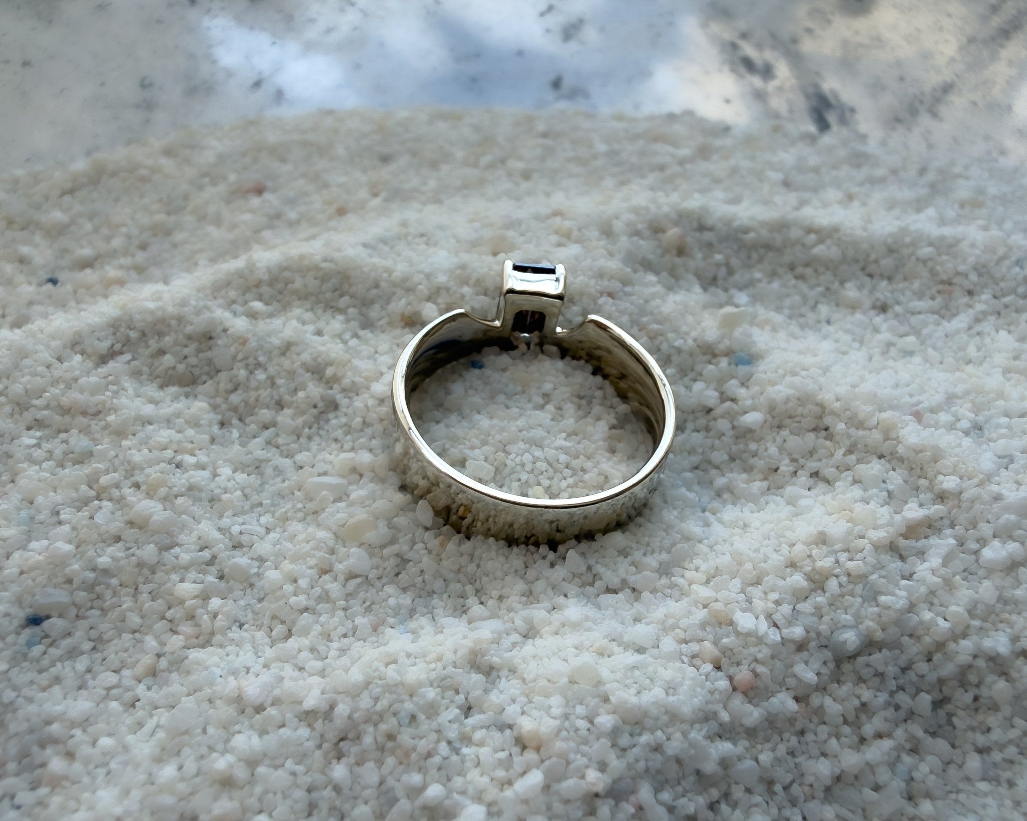 Swoopy Cigar Band, Lab Grown Champagne Diamond in Solid 14k White Gold - Dea Dia