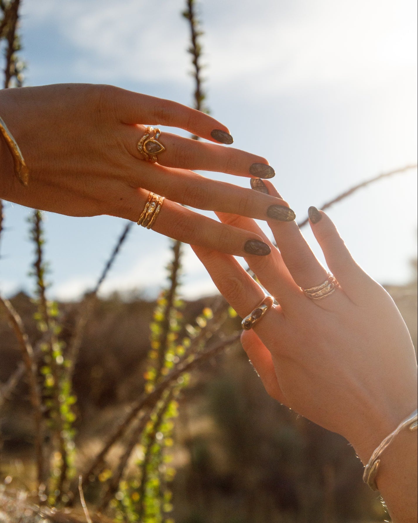 Terrain Gold Stacking Ring 01 Thin - Dea Dia