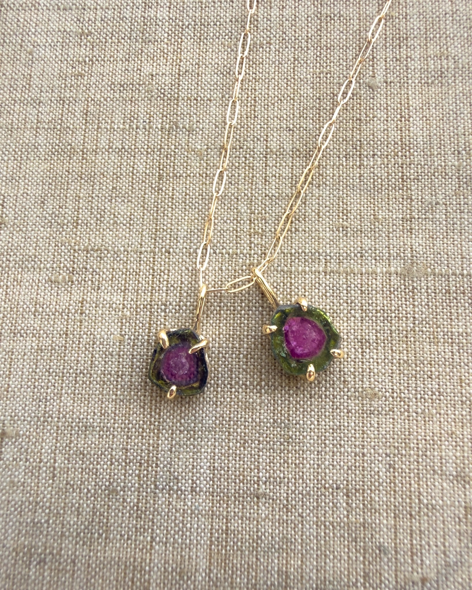 Watermelon Tourmaline Slice Forma Charm - Dea Dia
