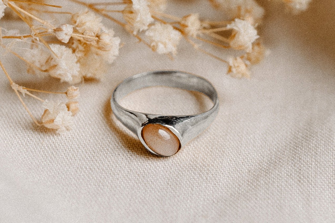 Yin Pinky Ring - Silver Peach Moonstone Pinky Ring - Dea Dia