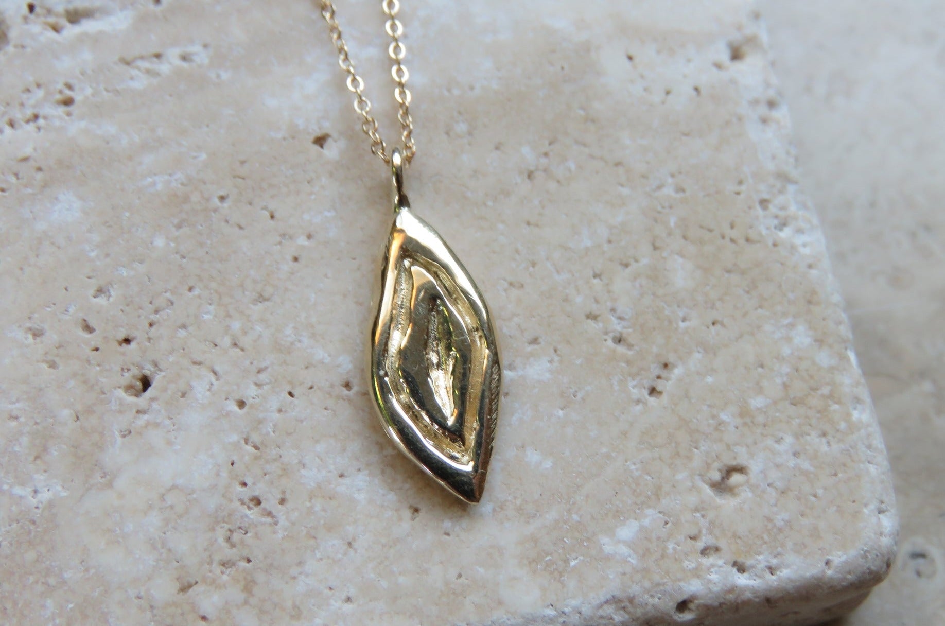 Yoni Talisman Necklace - Gold Plated - Dea Dia