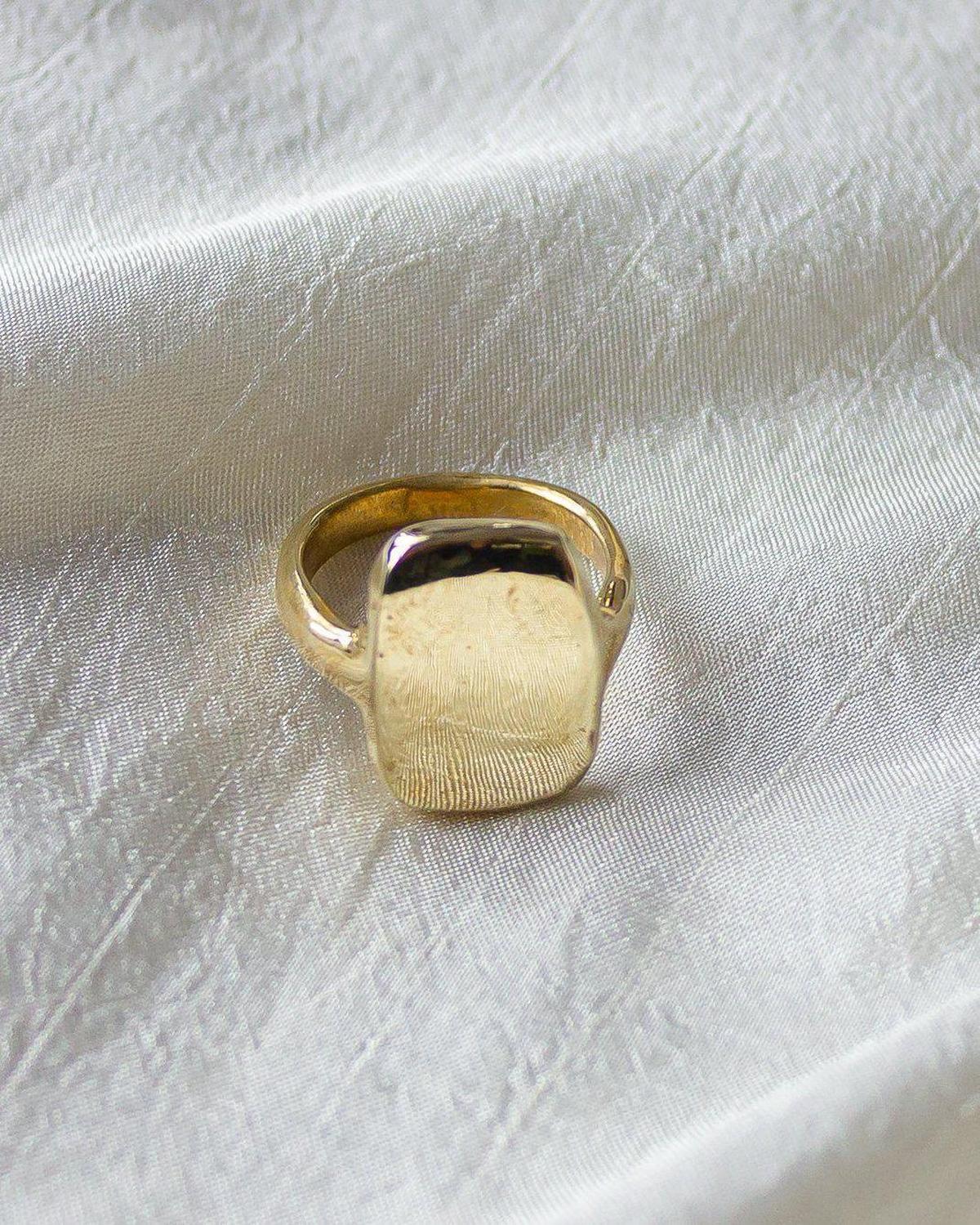 14k Gold Ingot Ring - Dea Dia