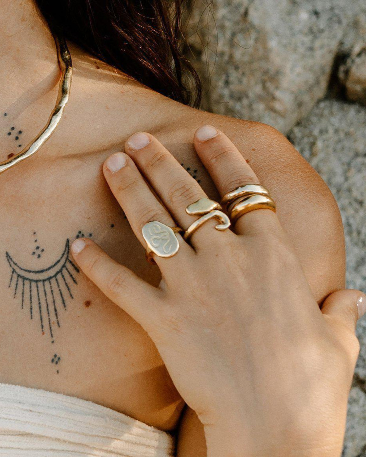 14k Gold Serpent Guardian Ring - Dea Dia