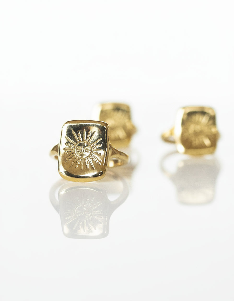 14k Sun Tarot Ring - Dea Dia