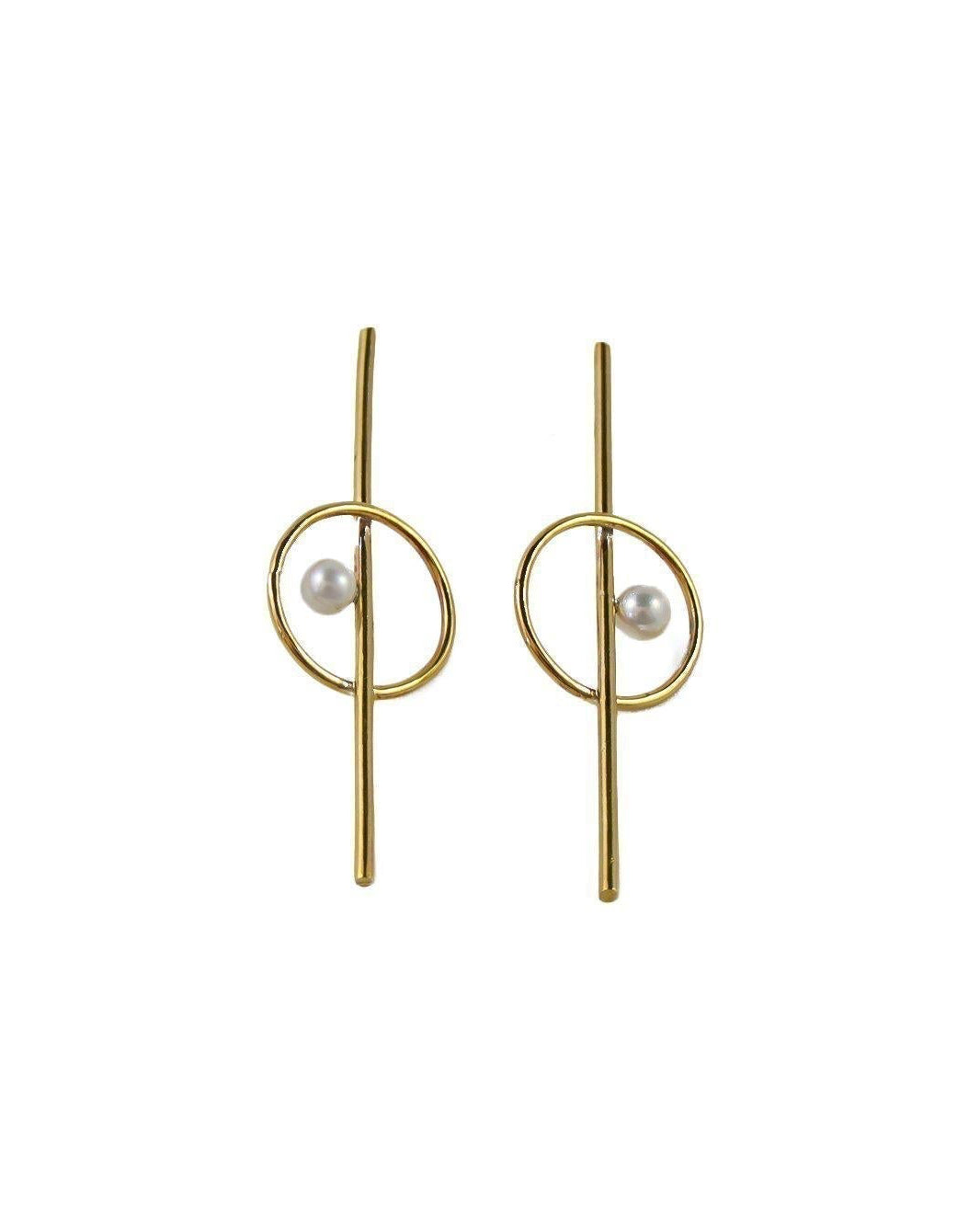 Balance Earrings - Pearl & Gold Geometric Earrings - Dea Dia
