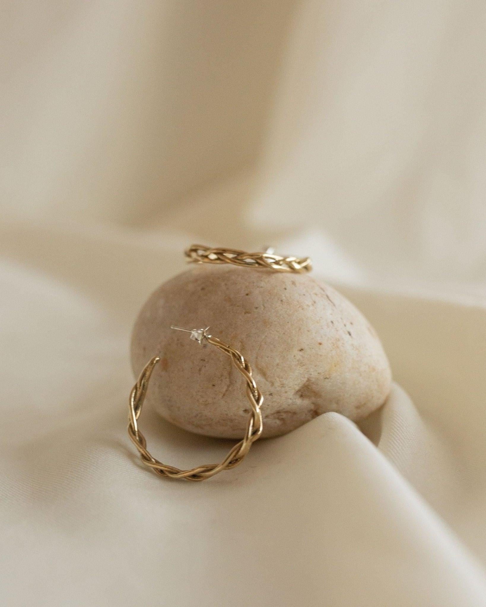 Braided Golden Hoops - Dea Dia