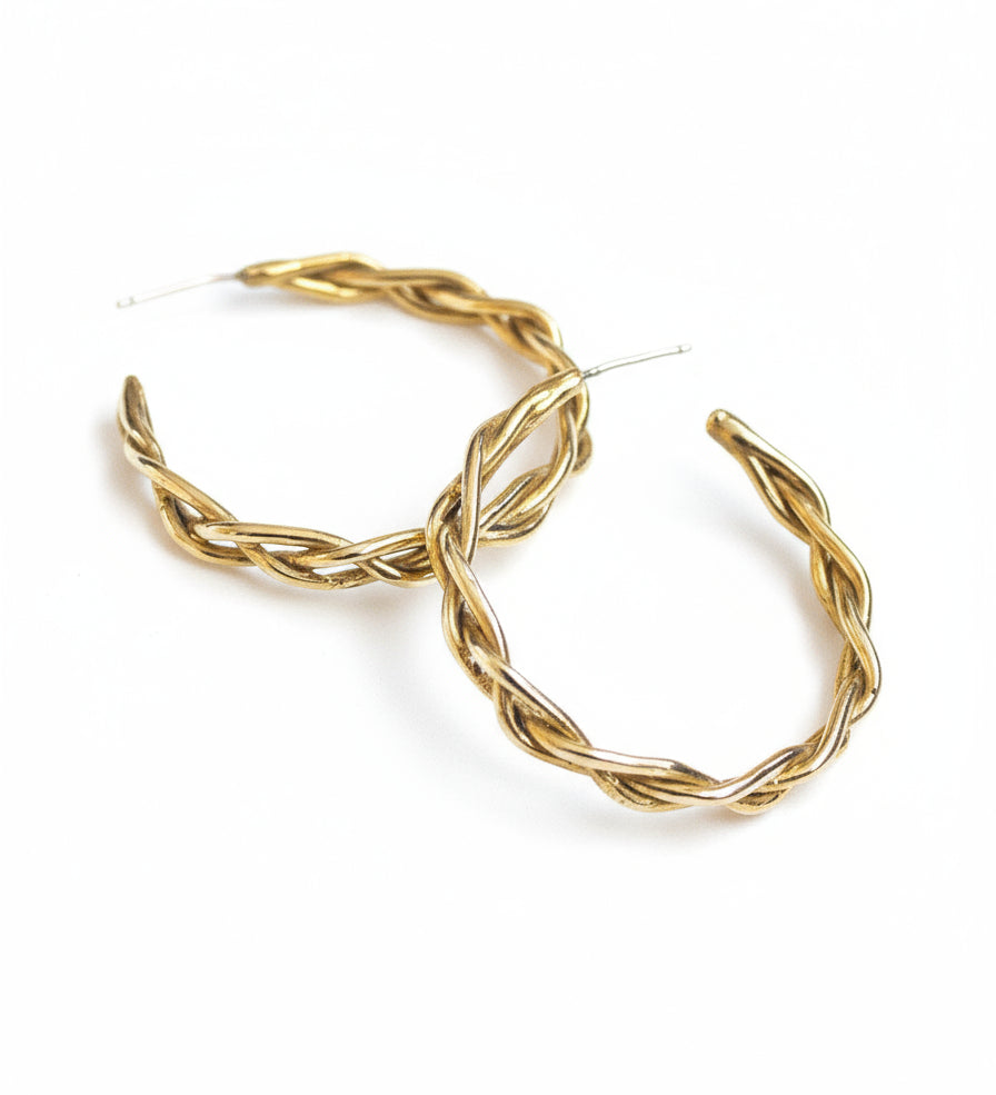 Braided Golden Hoops - Dea Dia
