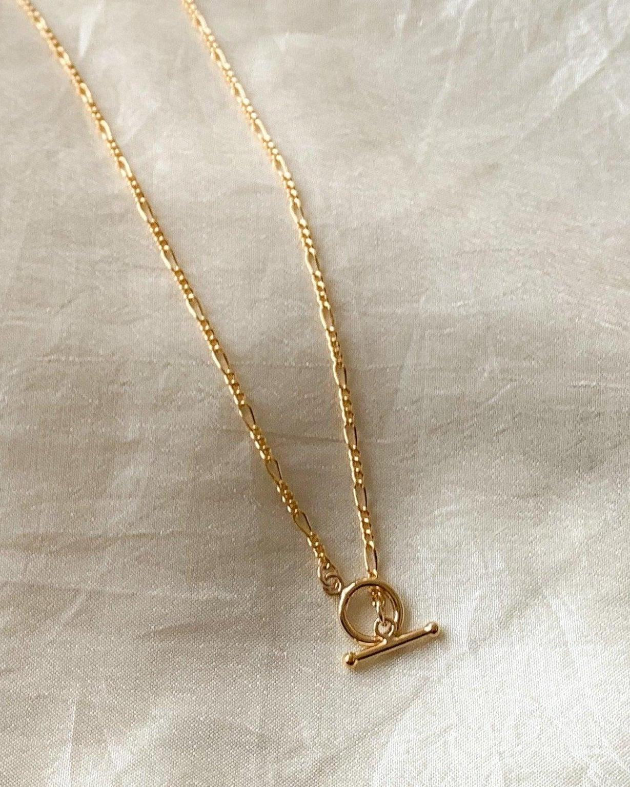 Figaro Chain Toggle Clasp Necklace - Dea Dia