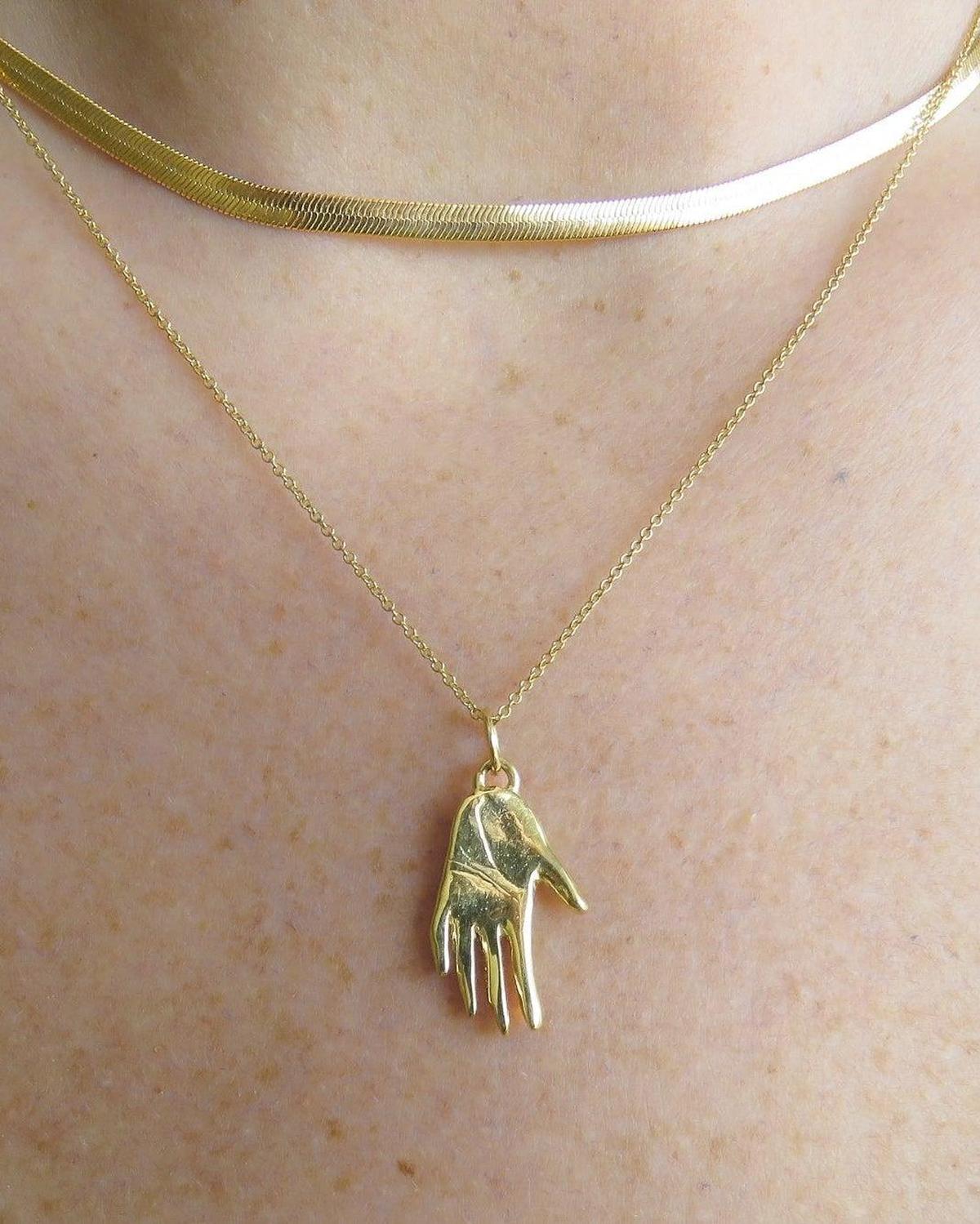 Gold Hand Talisman Necklace - Dea Dia