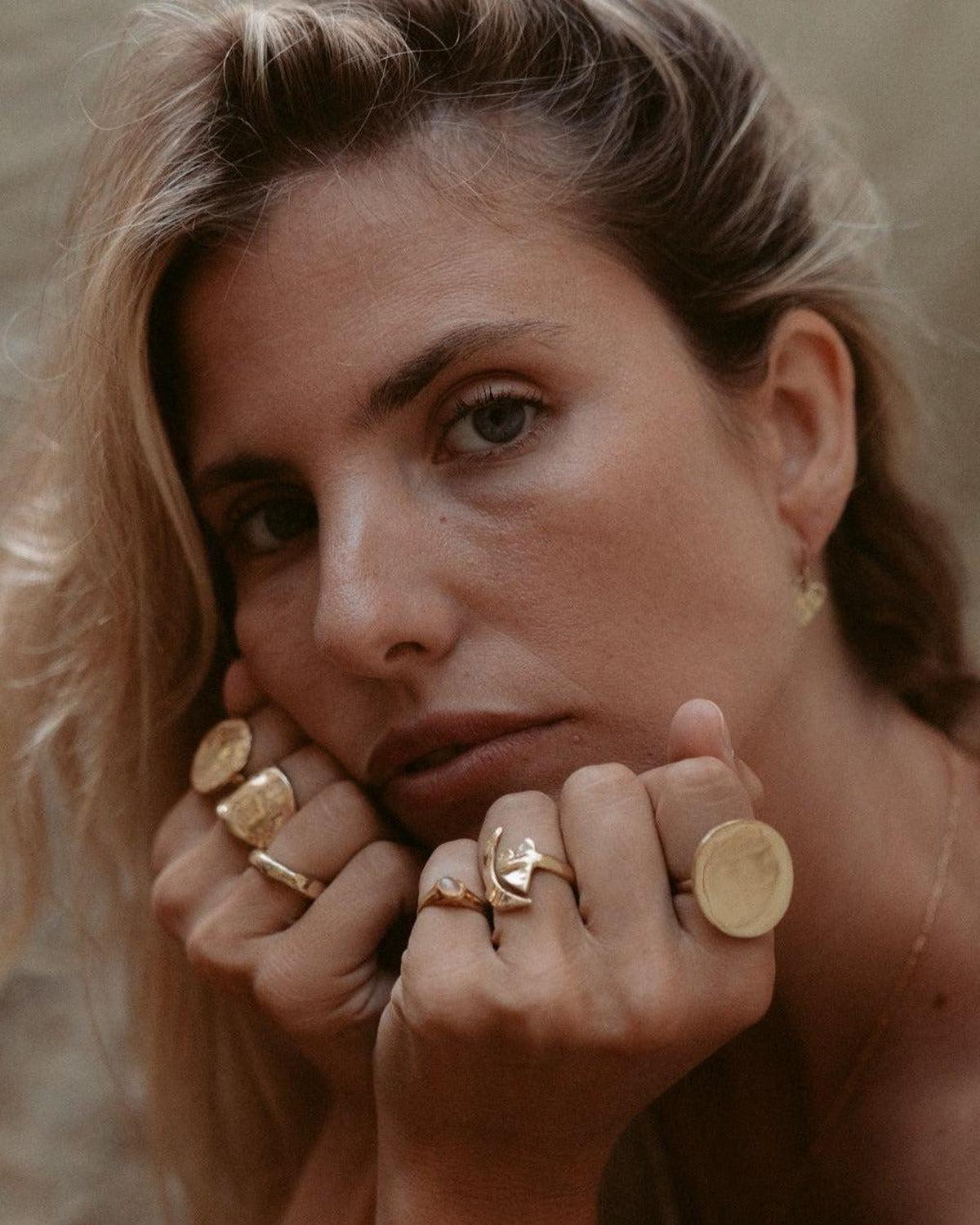 Gold Moon Shine Ring - flat ring - Dea Dia