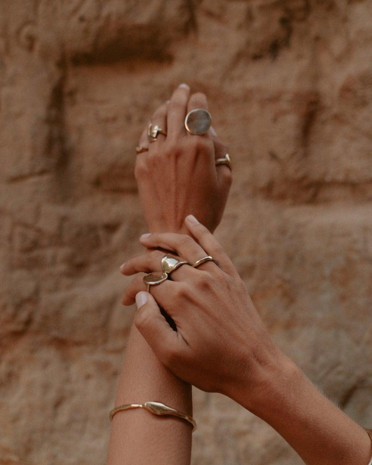 Ouroboros Snake Bangle - Dea Dia