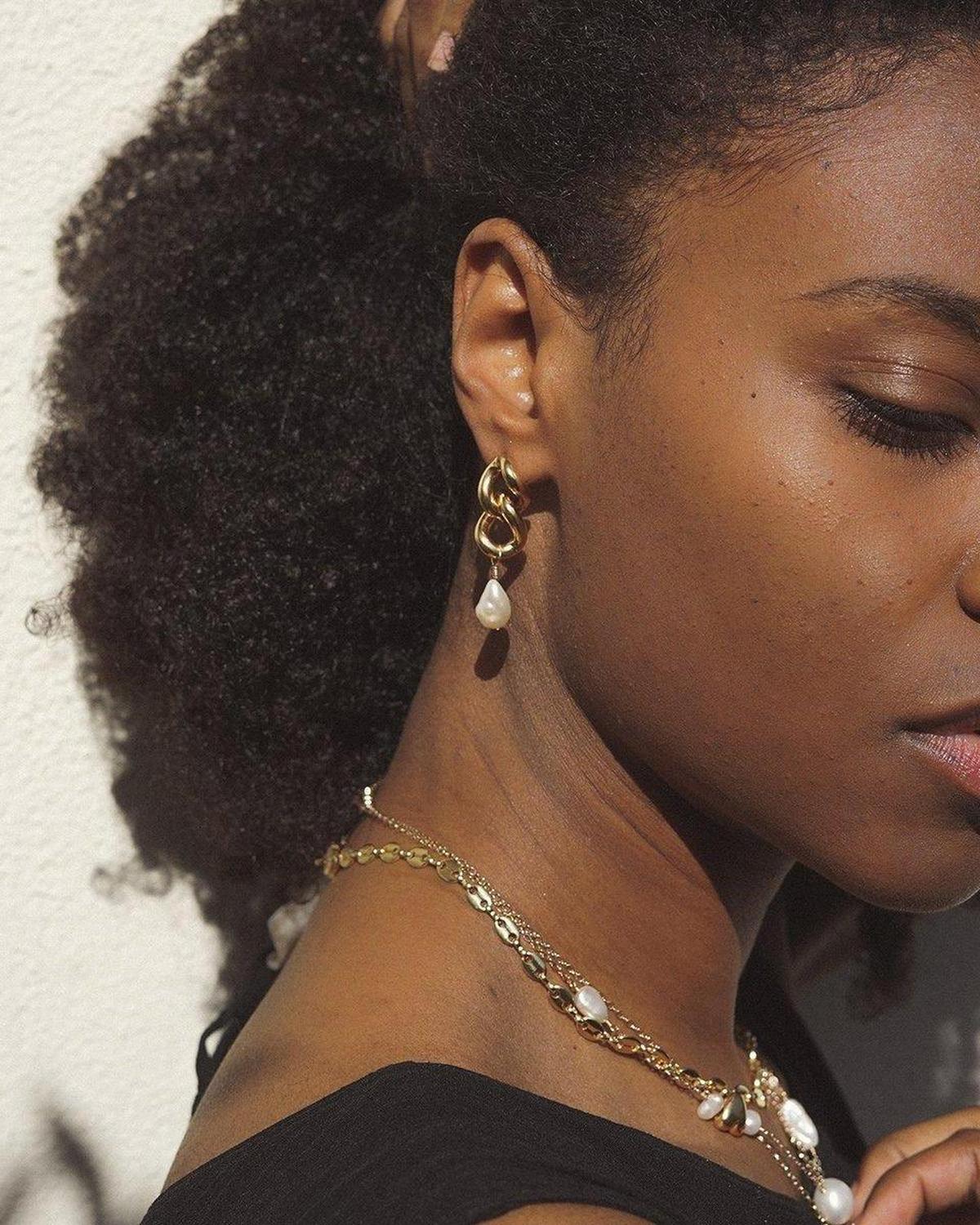 Pearl Link Studs - Dea Dia